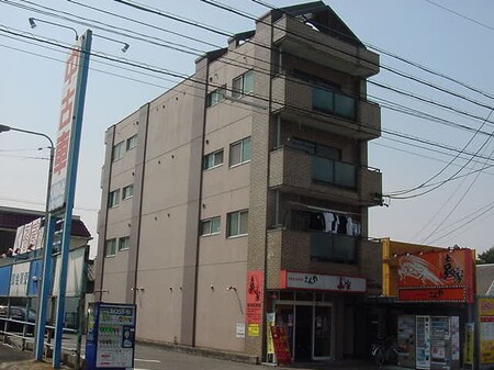 シャトー松葉外観写真