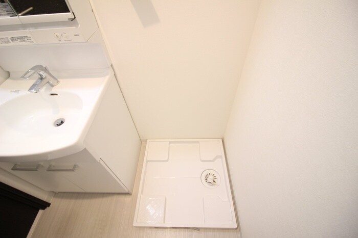 物件内観写真13　(洗濯機置場)