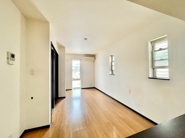 物件内観写真4　(居室)