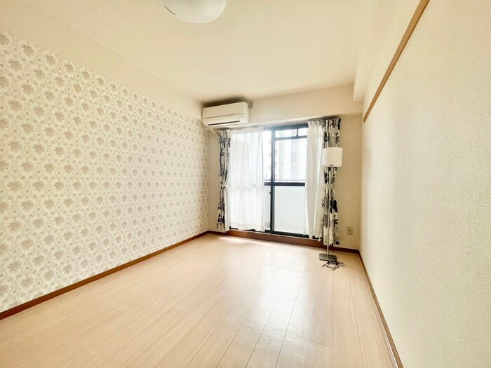 物件内観写真7　(居室)