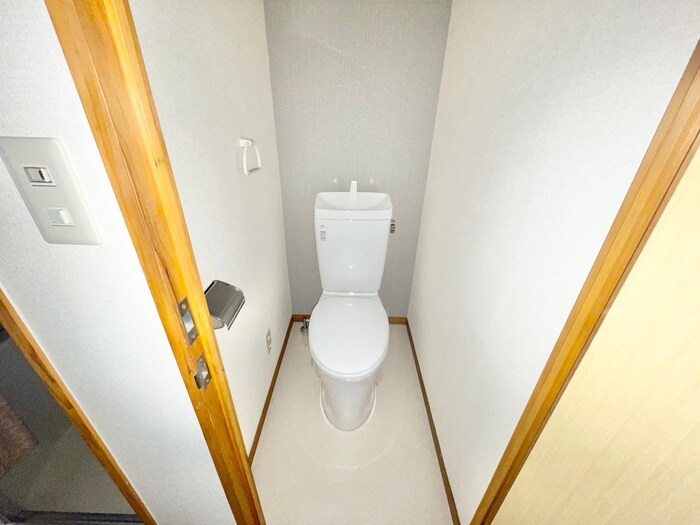 物件内観写真10　(トイレ)
