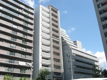 ロイジェント栄の外観写真