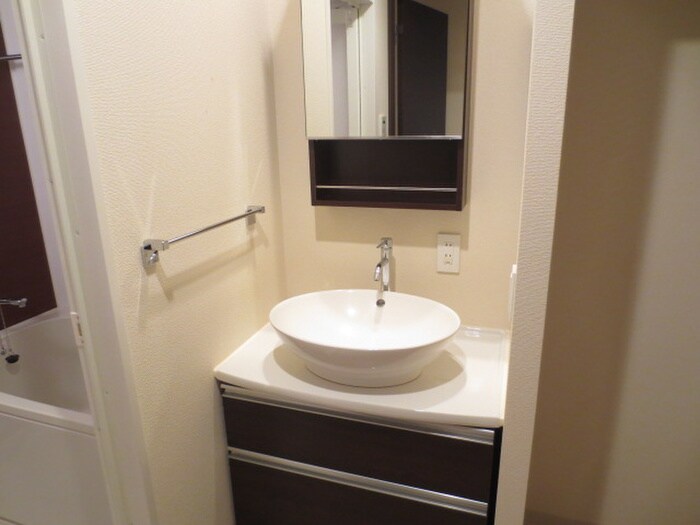 物件内観写真9　(洗面)