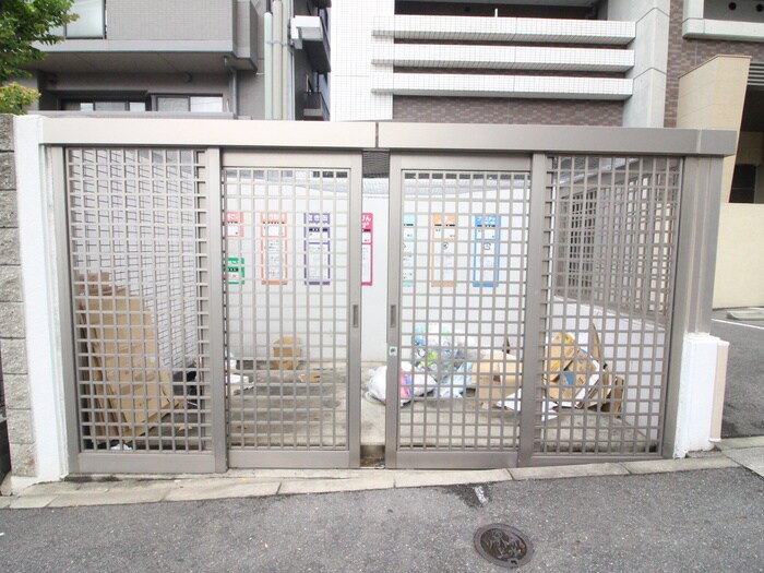 物件外観写真6　(建物設備)