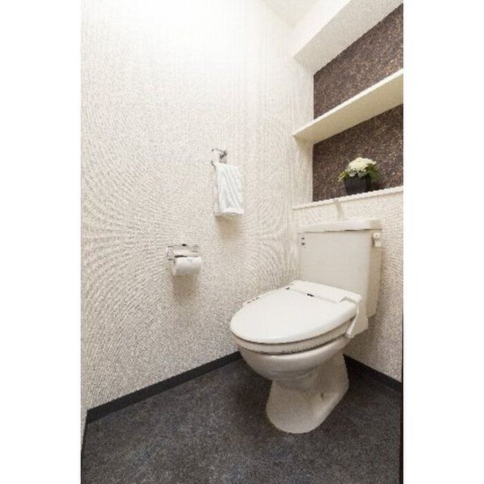 物件内観写真13　(トイレ)