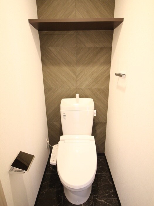 物件内観写真13　(トイレ)