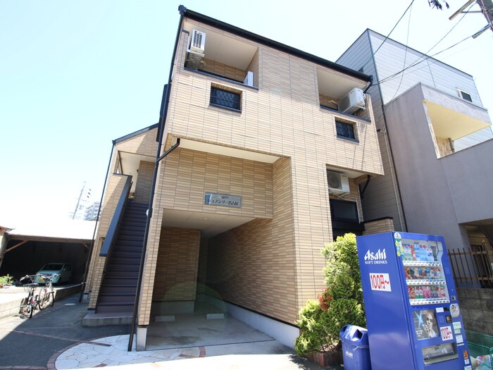 物件外観写真1　(外観写真)