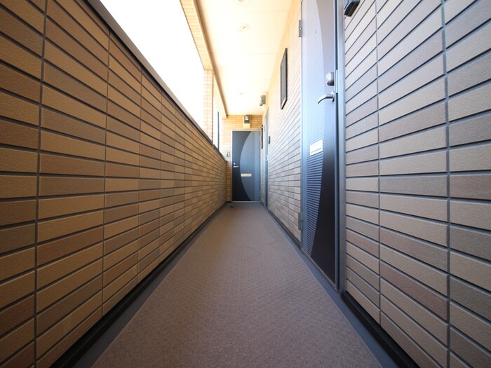 物件外観写真4　(建物設備)