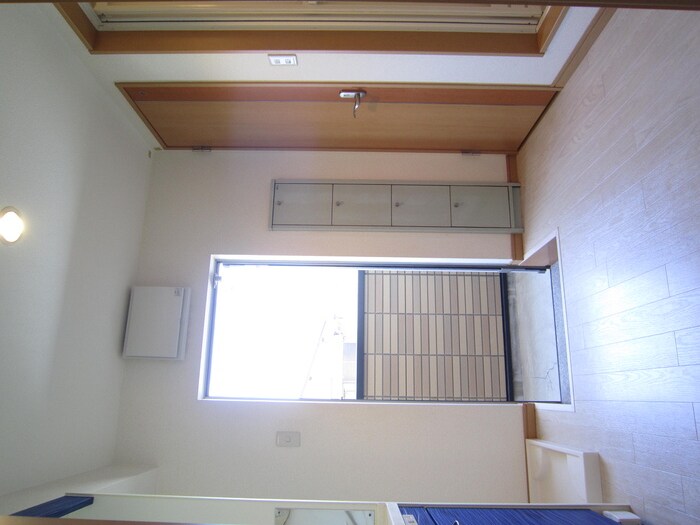 物件内観写真21　(玄関)