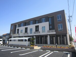 サンスピナ赤見１外観写真