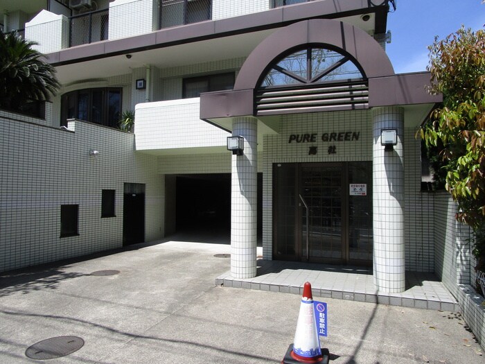 物件外観写真4　(エントランス部分)