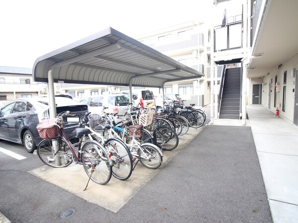 駐輪場