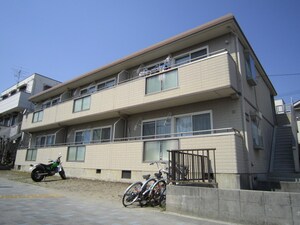 シティハイム鏡池外観写真