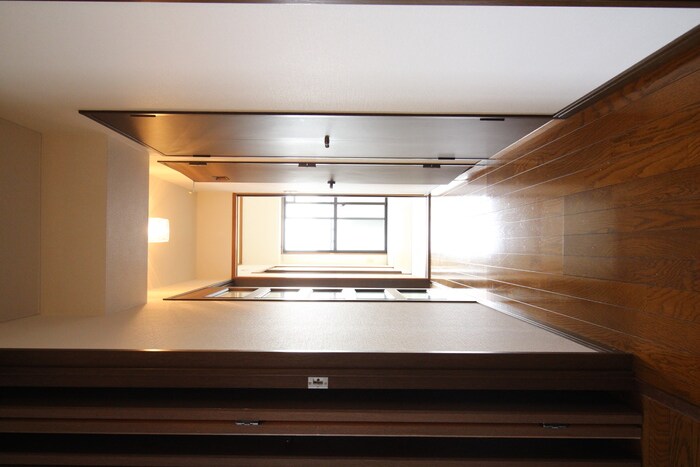 物件内観写真6　(廊下)