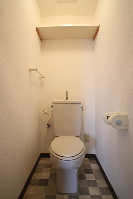 物件内観写真12　(トイレ)