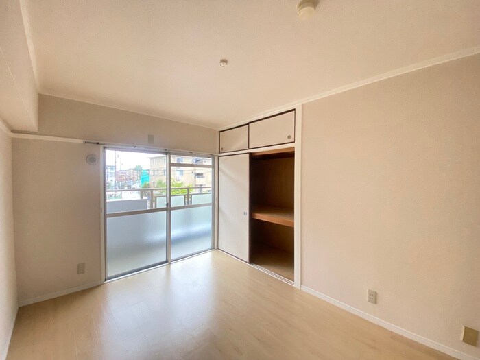 物件内観写真12　(居室)