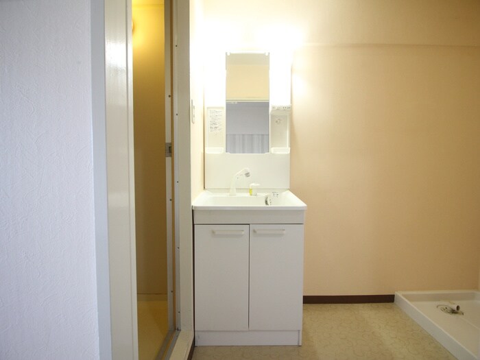 物件内観写真13　(洗面)