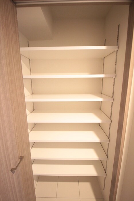 物件内観写真12　(靴箱)