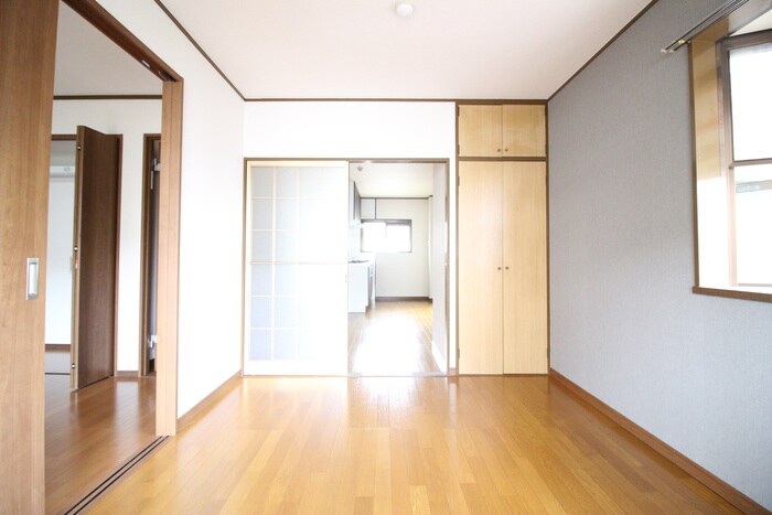 物件内観写真18　(居室)