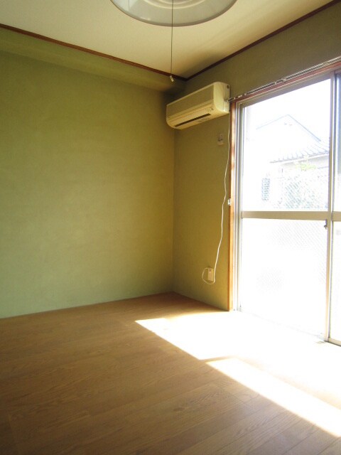 物件内観写真9　(居室)