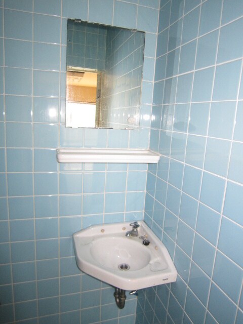 物件内観写真12　(洗面)