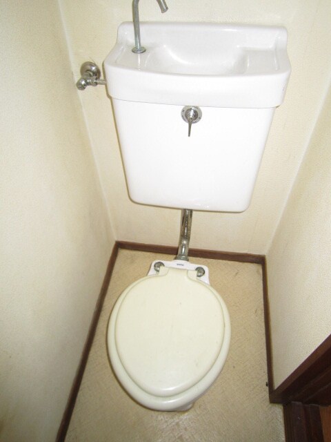 物件内観写真13　(トイレ)