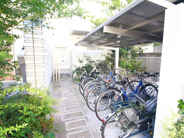 駐輪場
