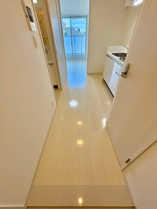 物件内観写真18　(廊下)