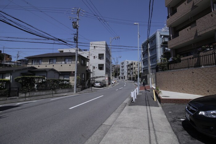 物件外観写真6　(周辺環境)