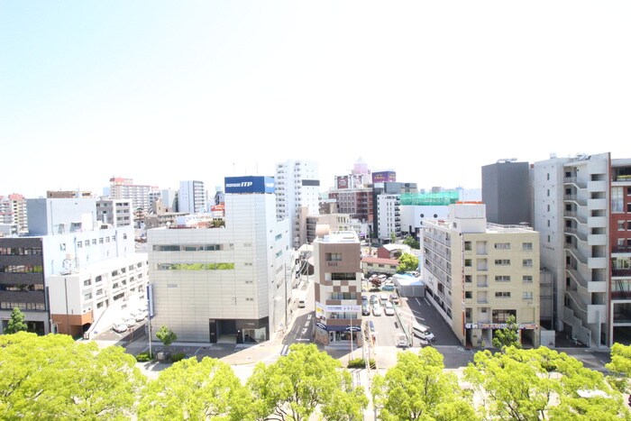 物件内観写真11　(室内からの展望)