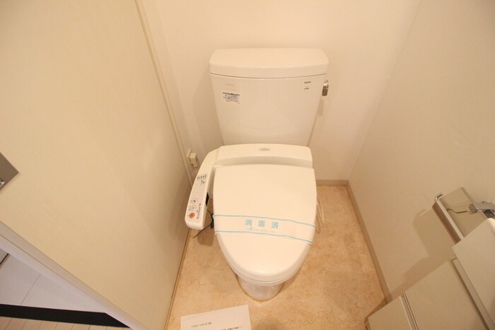 物件内観写真11　(トイレ)