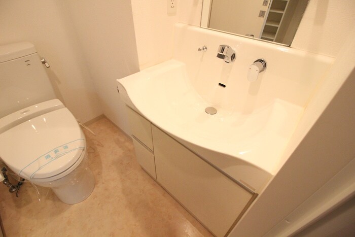 物件内観写真15　(洗面)