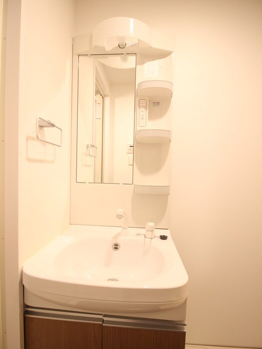 物件内観写真15　(洗面)