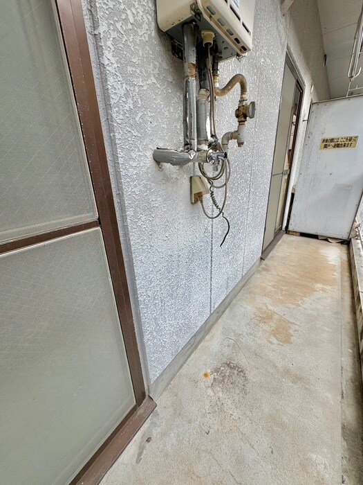 物件内観写真12　(洗濯機置場)