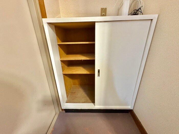 物件内観写真15　(靴箱)