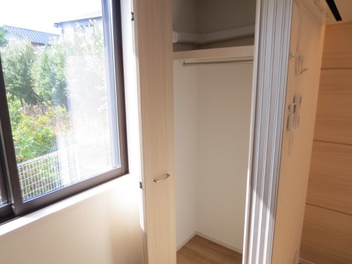 物件内観写真10　(収納)