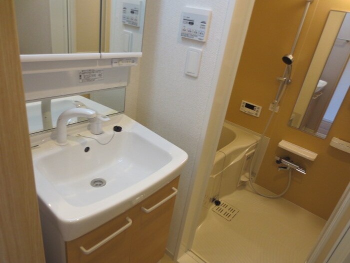物件内観写真14　(洗面)