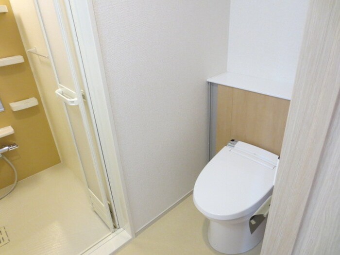 物件内観写真15　(トイレ)