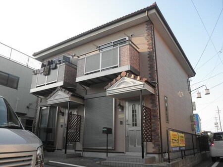 メゾンクレ－ル外観写真