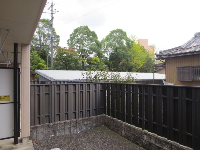 物件内観写真21　(室内からの展望)