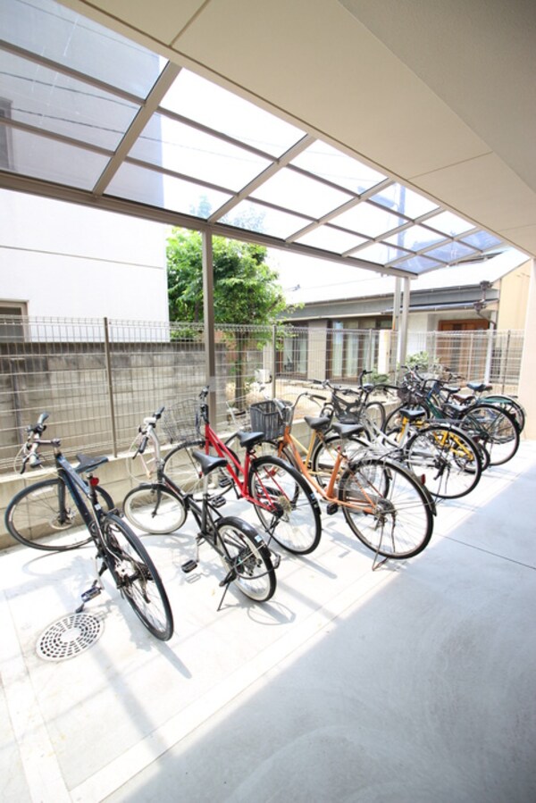 駐輪場