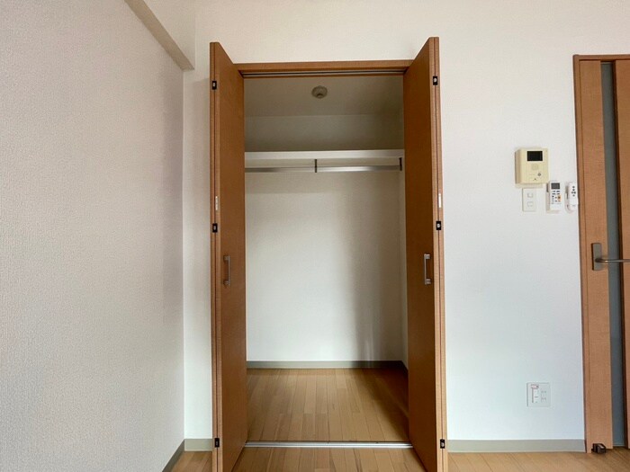 物件内観写真10　(収納)