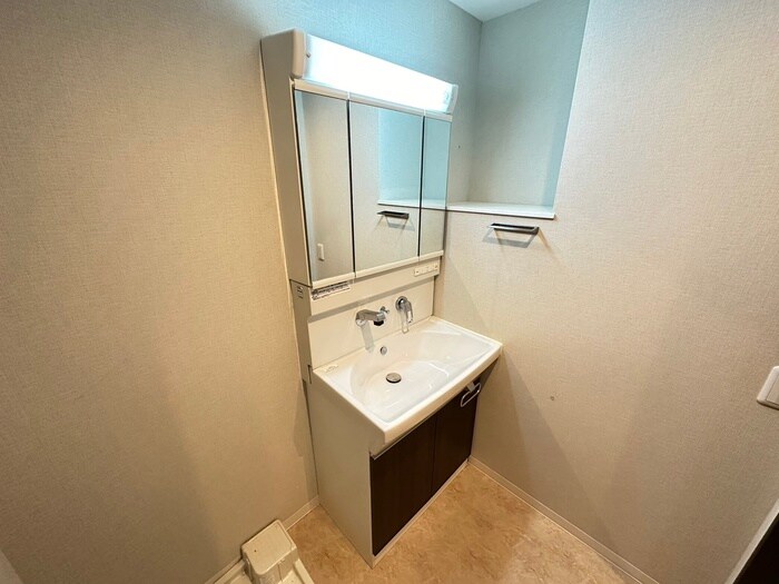 物件内観写真13　(洗面)