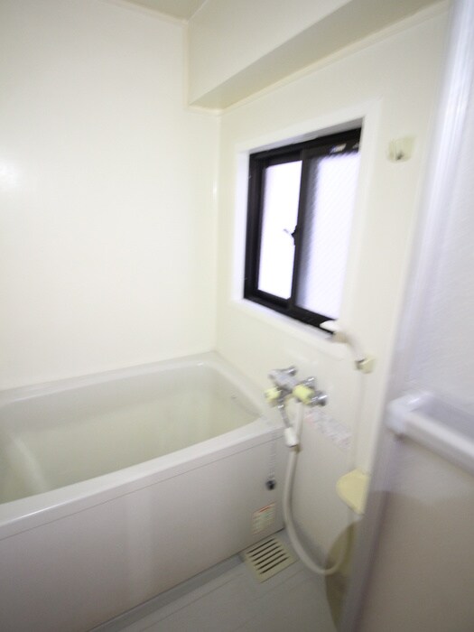 物件内観写真10　(バス／シャワールーム等)
