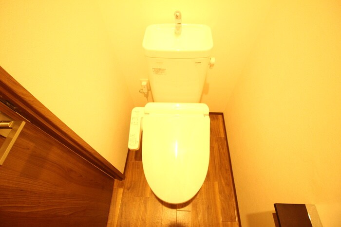 物件内観写真13　(トイレ)