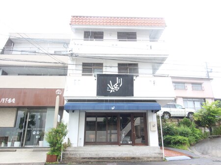 いりなか　鈴木店舗外観写真