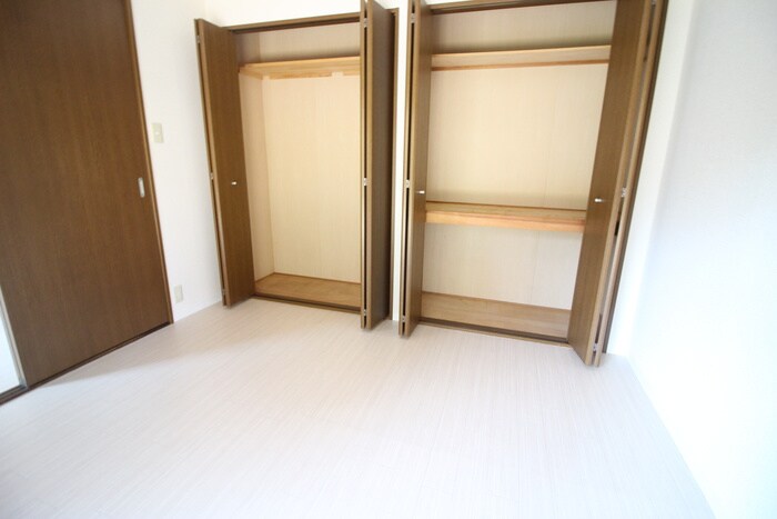 物件内観写真17　(居室)