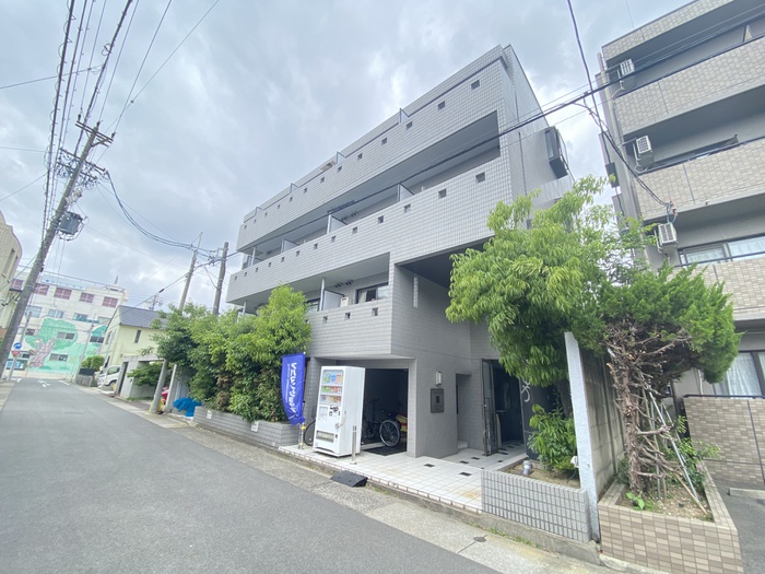 メゾン・ド・ピエール（301）