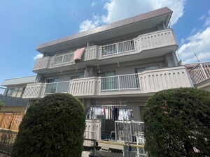 レジデンスみなみＢ棟外観写真