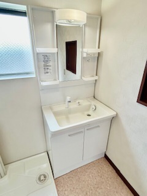 物件内観写真14　(洗面)